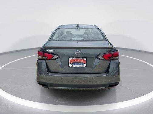 Gun Metallic 2024 Nissan Versa 1.6 S