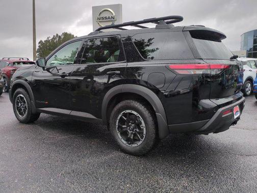 2025 Nissan Pathfinder Rock Creek 4WD