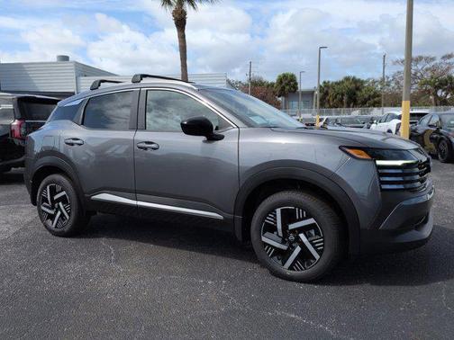 Gun Metallic 2026 Nissan Kicks SV