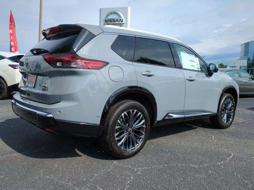 2025 Nissan Rogue Platinum