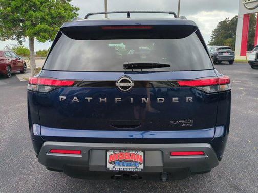 Deep Ocean Blue Pearl 2026 Nissan Pathfinder Platinum