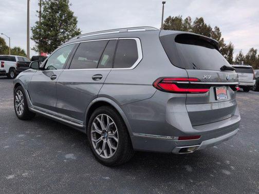 2024 BMW X7 xDrive40i