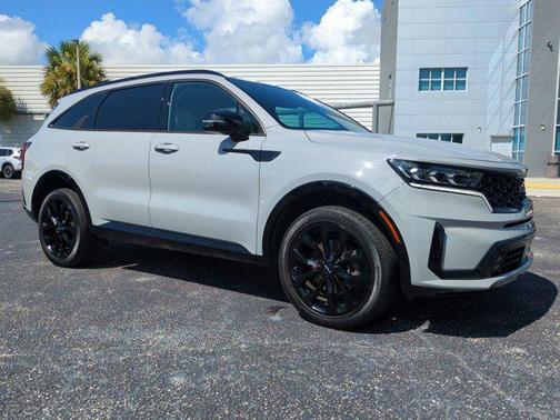 2023 Kia Sorento SX