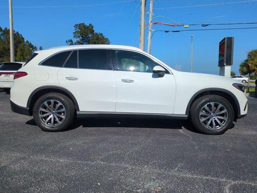 2024 Mercedes-Benz GLC 300 4MATIC