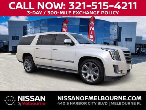 2016 Cadillac Escalade ESV Luxury