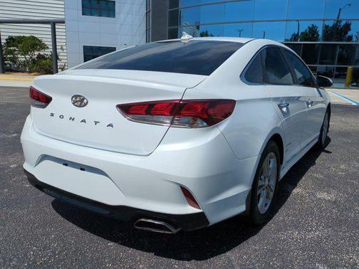 2018 Hyundai SONATA SEL
