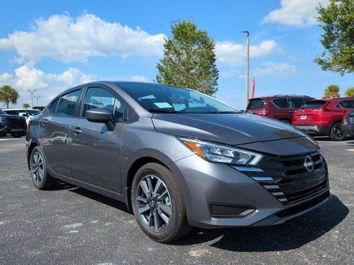 2025 Nissan Versa 1.6 SV