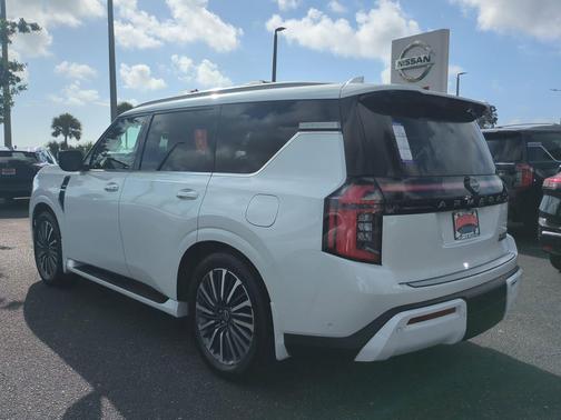 Everest White Pearl Tricoat 2026 Nissan Armada Platinum Reserve