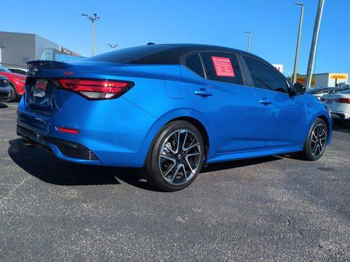 2025 Nissan Sentra SR