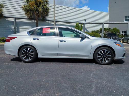 2018 Nissan Altima 2.5 SV