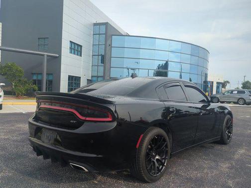 Pitch Black Clearcoat 2023 Dodge Charger SXT