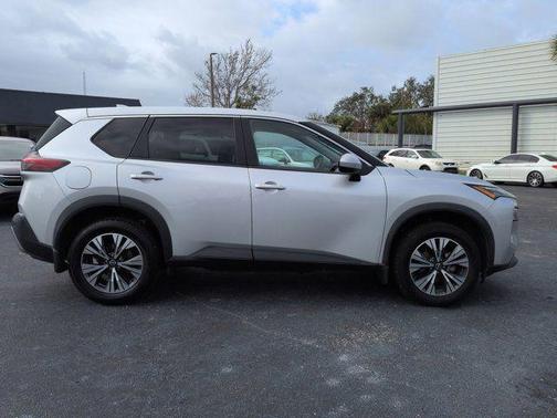 Brilliant Silver Metallic 2023 Nissan Rogue SV