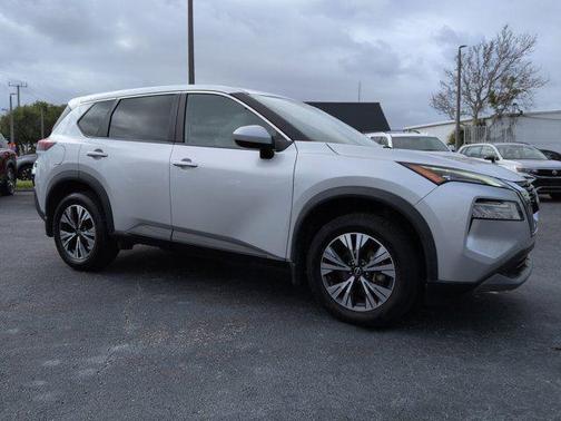 Brilliant Silver Metallic 2023 Nissan Rogue SV