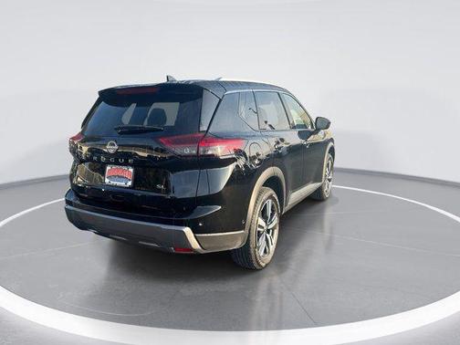 Super Black 2026 Nissan Rogue SL