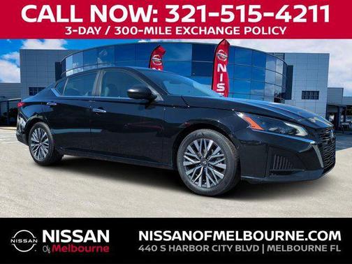 Super Black 2024 Nissan Altima 2.5 SV