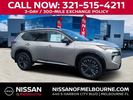 Champagne Silver Metallic/Super Black 2026 Nissan Rogue Platinum