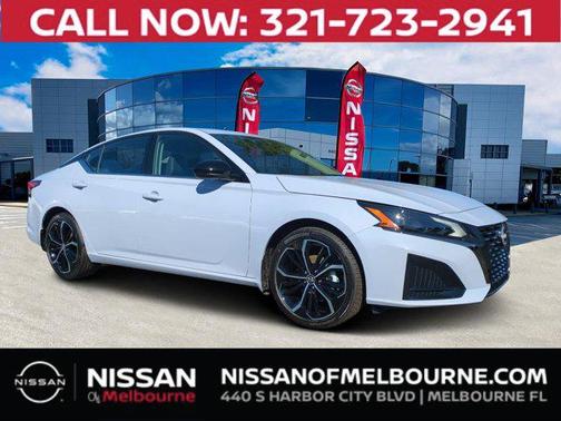 2025 Nissan Altima SR FWD