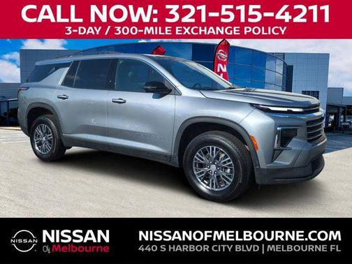 Sterling Gray Metallic 2026 Chevrolet Traverse LT