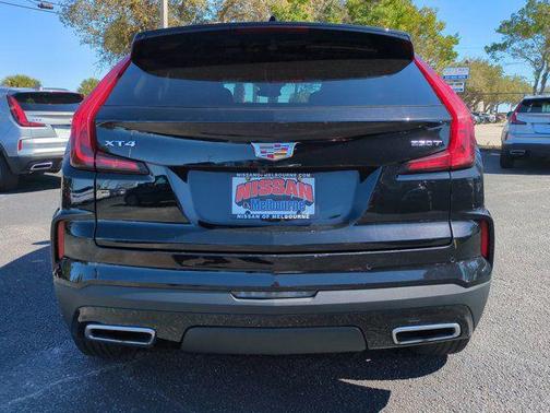 Stellar Black Metallic 2025 Cadillac XT4 Premium Luxury