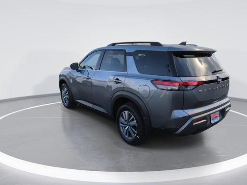 Gun Metallic 2026 Nissan Pathfinder SL