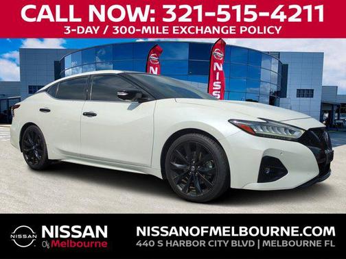 Pearl White Tricoat 2021 Nissan Maxima 3.5 SR