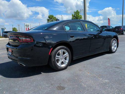 Pitch Black Clearcoat 2023 Dodge Charger SXT