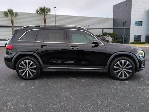 Black 2021 Mercedes-Benz GLB 250 Base
