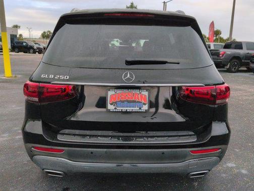 Black 2021 Mercedes-Benz GLB 250 Base