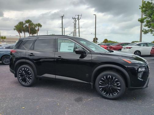 Super Black 2026 Nissan Rogue Dark Armor