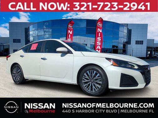 2023 Nissan Altima 2.5 SV