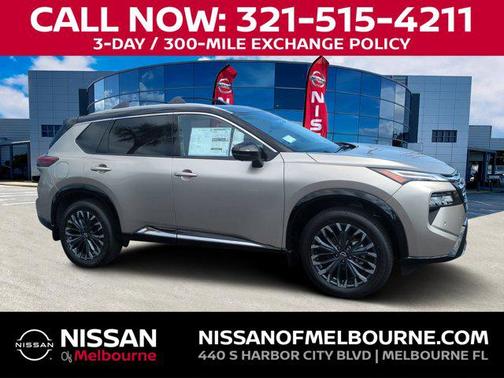 Champagne Silver Metallic/Super Black 2026 Nissan Rogue Platinum