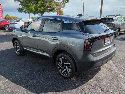 Gun Metallic 2026 Nissan Kicks SV