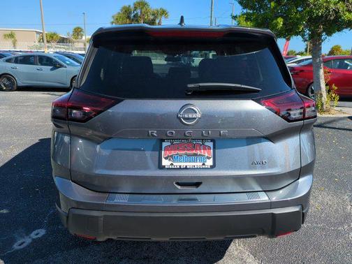 Gun Metallic 2026 Nissan Rogue SV