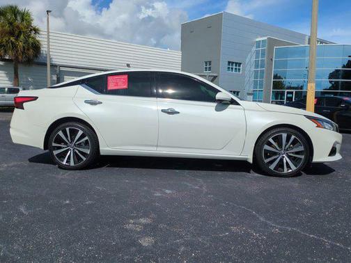 2021 Nissan Altima Platinum Intelligent AWD