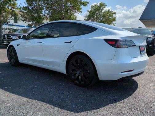 2022 Tesla Model 3 Long Range