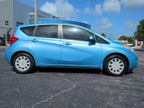 2014 Nissan Versa Note SV