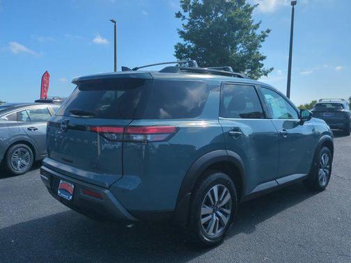 Baltic Teal 2026 Nissan Pathfinder SL