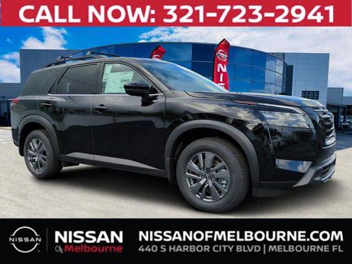 2025 Nissan Pathfinder SV FWD