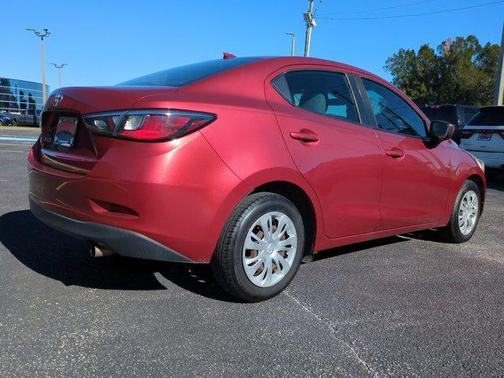 2019 Toyota Yaris Sedan L