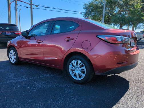 2019 Toyota Yaris Sedan L