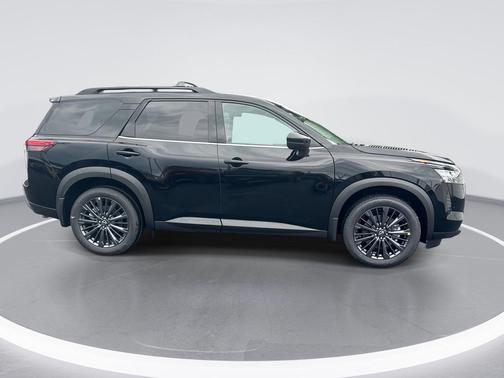 Super Black 2026 Nissan Pathfinder SL