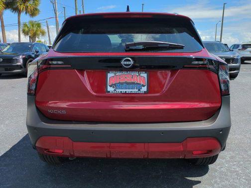2026 Nissan Kicks SV