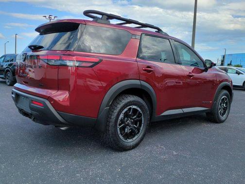 2025 Nissan Pathfinder Rock Creek 4WD