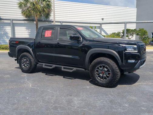 2024 Nissan Frontier PRO-4X