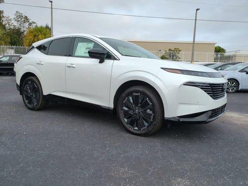 Everest White Pearl Tricoat 2026 Nissan Murano Platinum