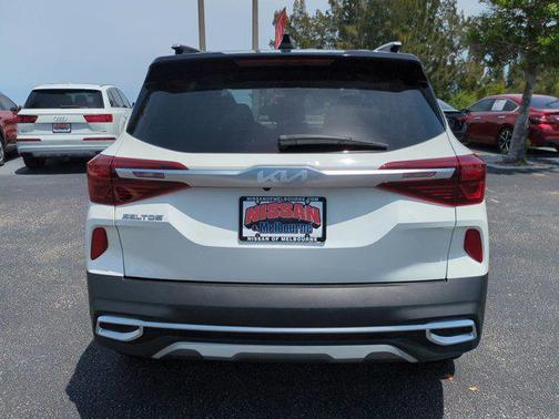 2023 Kia Seltos S