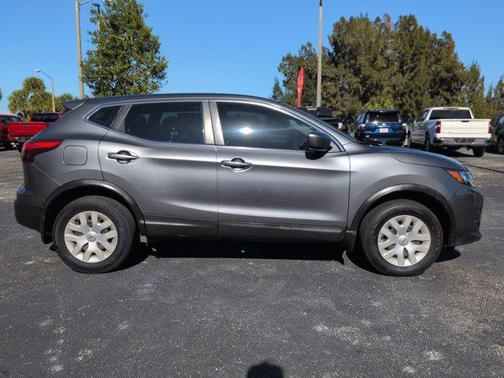 2019 Nissan Rogue Sport S