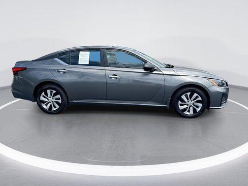 Gun Metallic 2025 Nissan Altima 2.5 S
