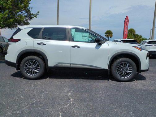 2025 Nissan Rogue S
