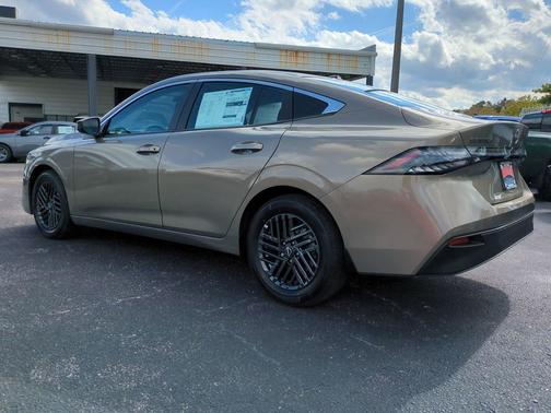 Imperial Bronze 2026 Nissan Sentra SV